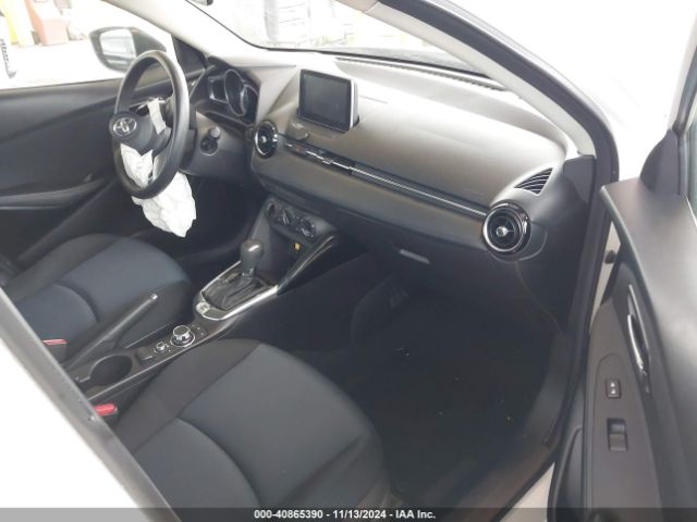 Photo 4 VIN: 3MYDLBYV9HY176519 - TOYOTA YARIS IA 