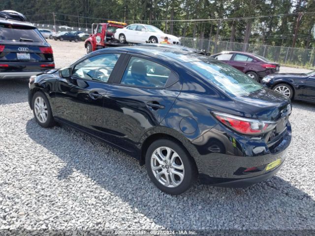 Photo 2 VIN: 3MYDLBYV9HY176780 - TOYOTA YARIS IA 