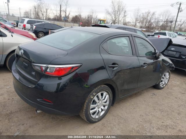 Photo 3 VIN: 3MYDLBYV9JY313979 - TOYOTA YARIS IA 