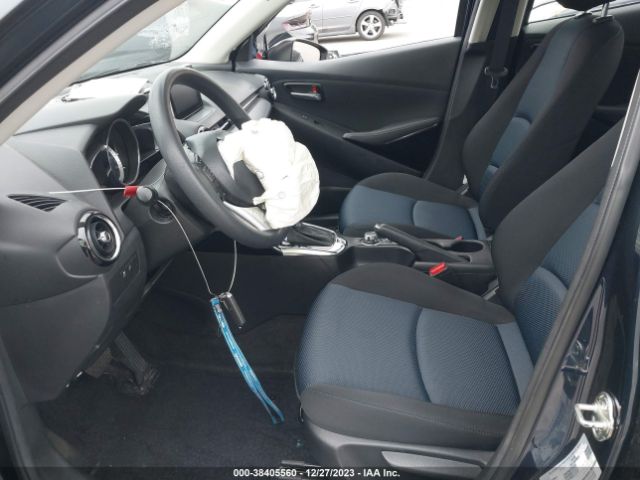 Photo 4 VIN: 3MYDLBYV9JY318597 - TOYOTA YARIS IA 