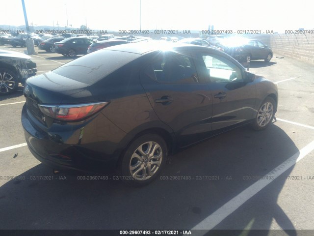 Photo 3 VIN: 3MYDLBYV9JY323332 - TOYOTA YARIS 