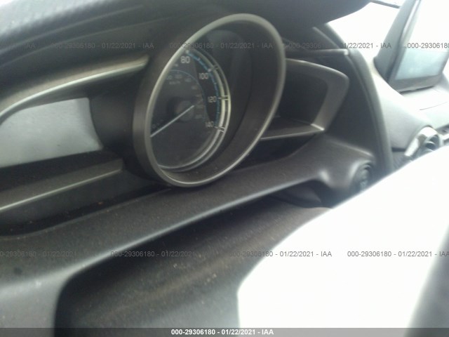 Photo 6 VIN: 3MYDLBYV9KY525380 - TOYOTA YARIS SEDAN 