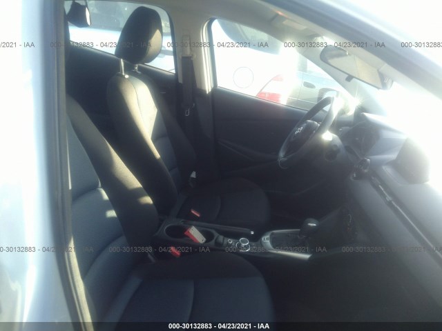 Photo 4 VIN: 3MYDLBYV9LY711700 - TOYOTA YARIS SEDAN 