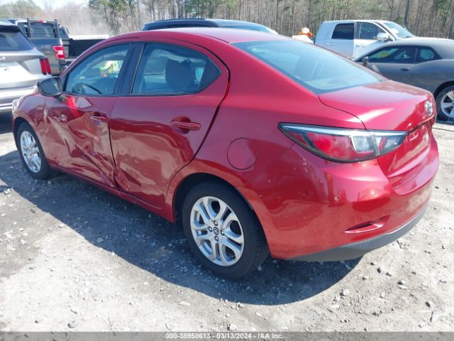 Photo 2 VIN: 3MYDLBYVXHY174214 - TOYOTA YARIS IA 