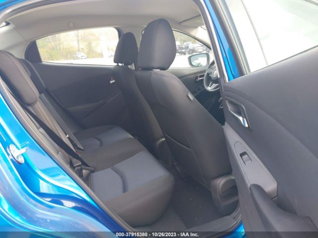 Photo 7 VIN: 3MYDLBYVXJY304790 - TOYOTA YARIS IA 