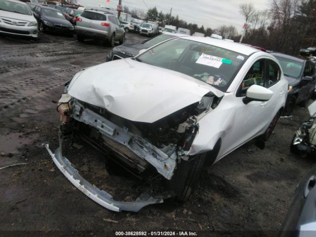 Photo 1 VIN: 3MYDLBYVXJY317409 - TOYOTA YARIS IA 