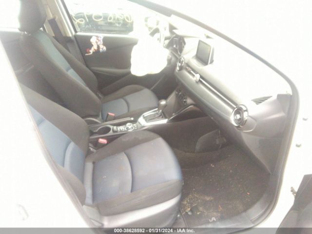 Photo 4 VIN: 3MYDLBYVXJY317409 - TOYOTA YARIS IA 