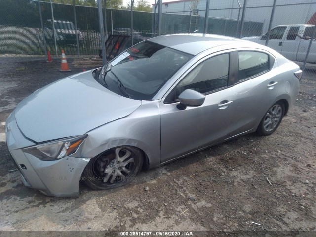 Photo 1 VIN: 3MYDLBYVXJY321749 - TOYOTA YARIS 