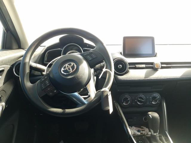 Photo 8 VIN: 3MYDLBYVXJY322979 - TOYOTA YARIS IA 