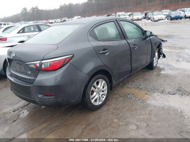 Photo 3 VIN: 3MYDLBZV0GY128856 - TOYOTA SCION IA 