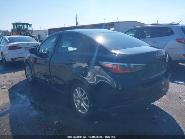 Photo 2 VIN: 3MYDLBZV0GY134592 - TOYOTA SCION IA 