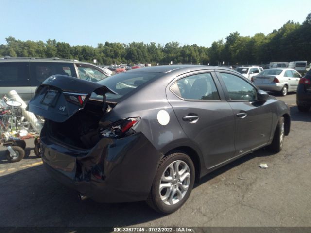 Photo 3 VIN: 3MYDLBZV1GY114965 - SCION IA 