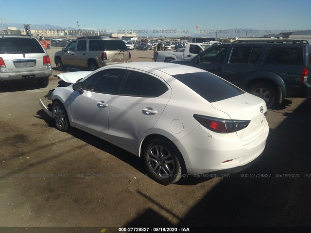 Photo 2 VIN: 3MYDLBZV1GY140112 - SCION IA 