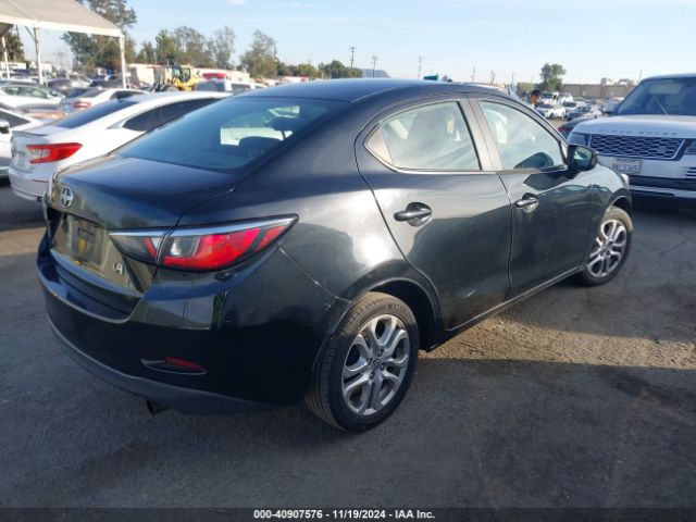 Photo 3 VIN: 3MYDLBZV2GY102646 - TOYOTA SCION IA 