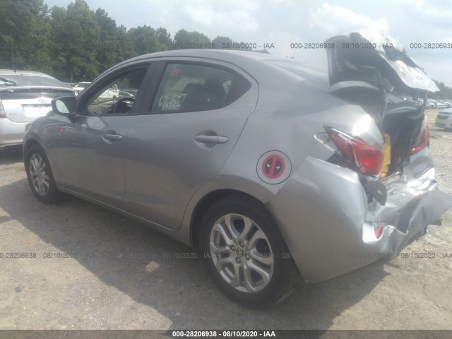 Photo 2 VIN: 3MYDLBZV2GY124016 - SCION IA 