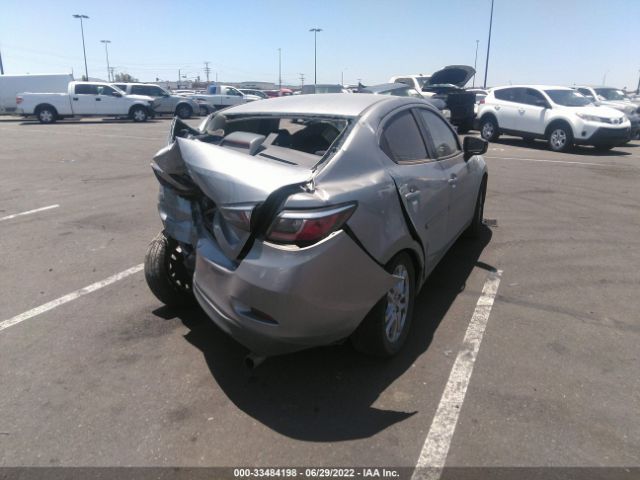 Photo 3 VIN: 3MYDLBZV2GY125926 - SCION IA 