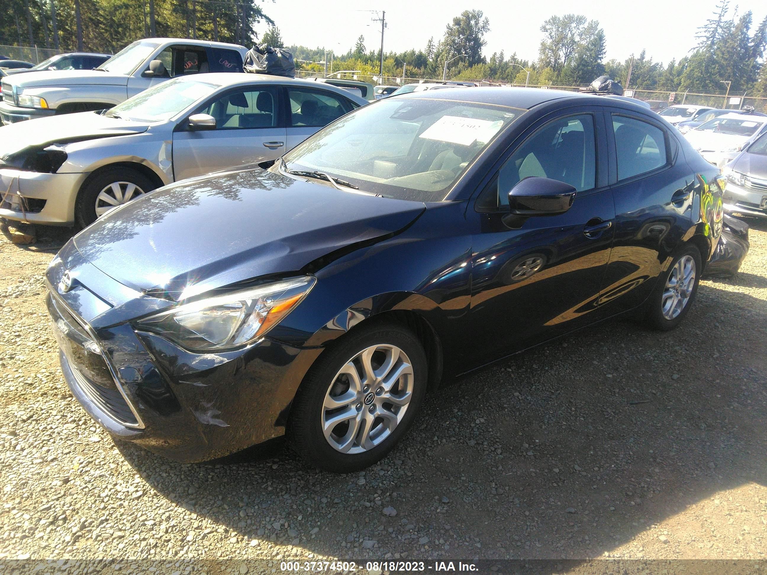 Photo 1 VIN: 3MYDLBZV2GY127904 - SCION IA 