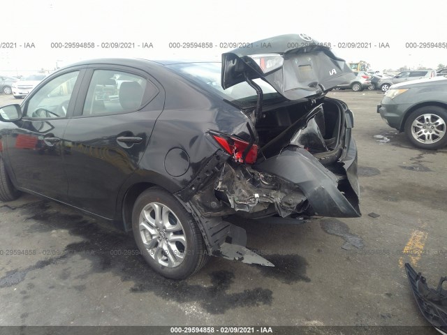 Photo 5 VIN: 3MYDLBZV3GY115647 - SCION IA 