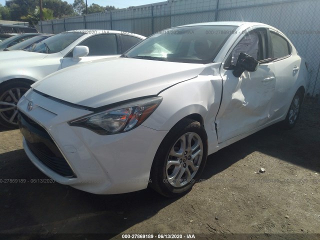 Photo 1 VIN: 3MYDLBZV3GY142203 - SCION IA 