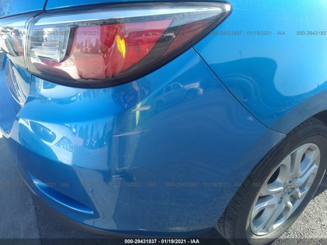 Photo 5 VIN: 3MYDLBZV4GY104480 - SCION IA 