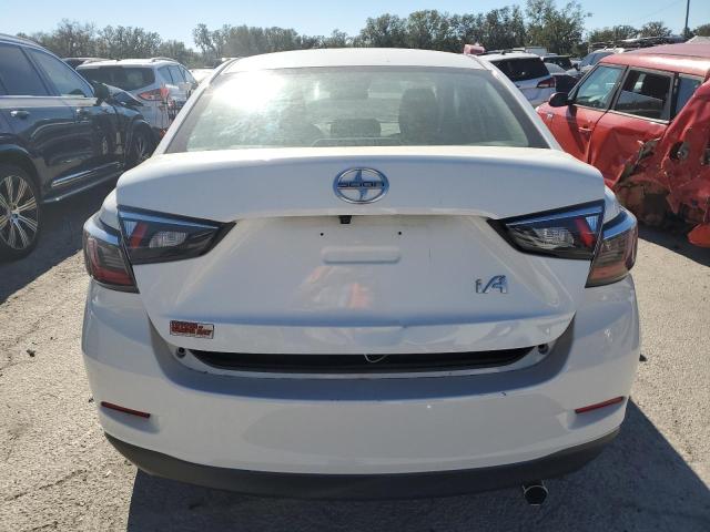 Photo 5 VIN: 3MYDLBZV4GY107735 - TOYOTA SCION IA 