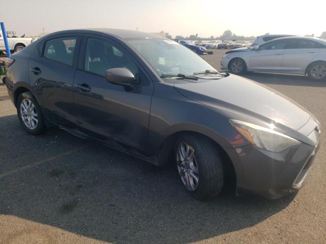 Photo 3 VIN: 3MYDLBZV4GY117388 - TOYOTA SCION IA 