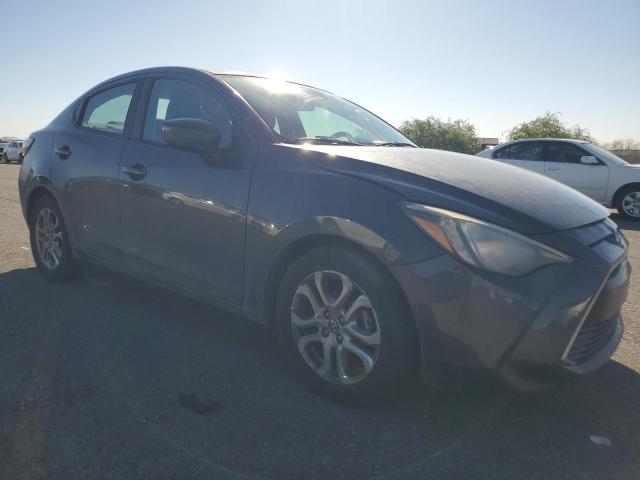 Photo 3 VIN: 3MYDLBZV4GY124437 - TOYOTA SCION IA 