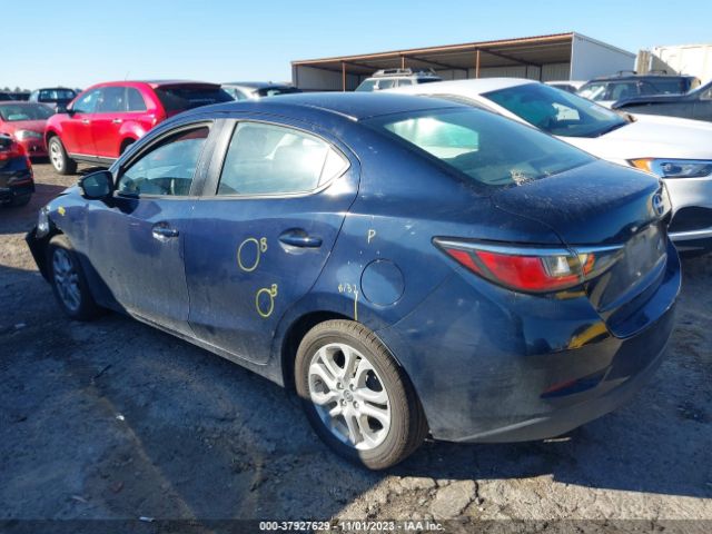 Photo 2 VIN: 3MYDLBZV4GY131369 - SCION IA 