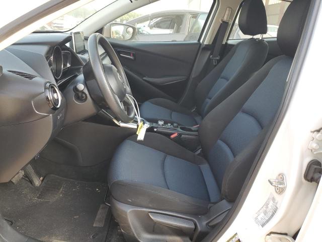 Photo 6 VIN: 3MYDLBZV4GY137351 - TOYOTA SCION IA 