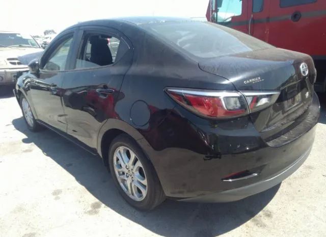 Photo 2 VIN: 3MYDLBZV4GY137365 - SCION IA 