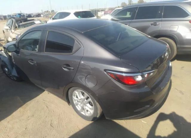 Photo 2 VIN: 3MYDLBZV4GY138158 - SCION IA 