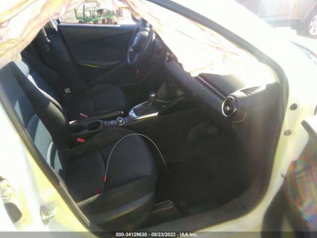 Photo 4 VIN: 3MYDLBZV4GY145062 - SCION IA 