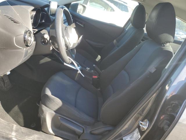 Photo 6 VIN: 3MYDLBZV4GY146244 - TOYOTA SCION IA 