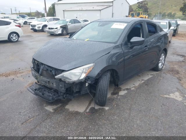 Photo 1 VIN: 3MYDLBZV5GY118758 - TOYOTA SCION IA 