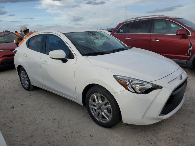 Photo 3 VIN: 3MYDLBZV5GY134474 - TOYOTA SCION IA 