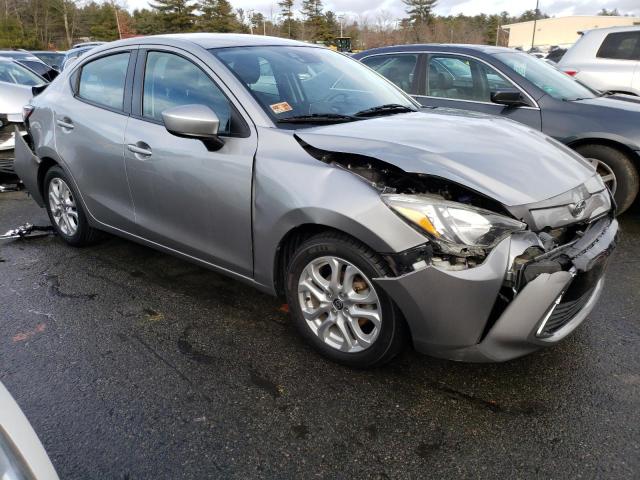 Photo 3 VIN: 3MYDLBZV6GY114461 - TOYOTA SCION IA 