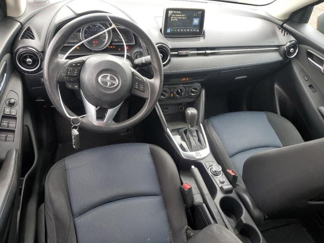 Photo 7 VIN: 3MYDLBZV6GY115075 - TOYOTA SCION 