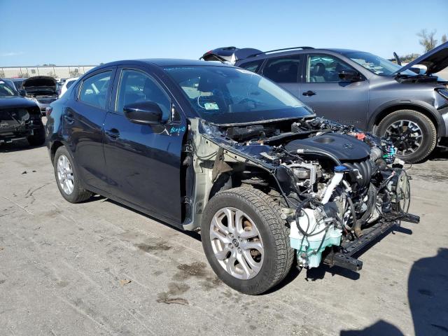 Photo 3 VIN: 3MYDLBZV6GY118655 - TOYOTA SCION IA 