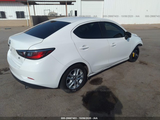 Photo 3 VIN: 3MYDLBZV6GY127582 - SCION IA 