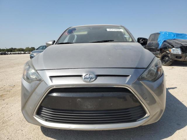 Photo 4 VIN: 3MYDLBZV6GY134631 - TOYOTA SCION IA 