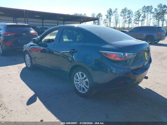 Photo 2 VIN: 3MYDLBZV6GY146651 - SCION IA 