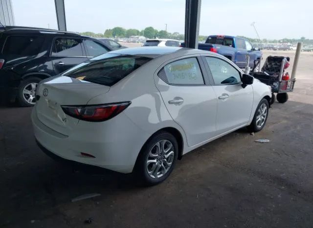 Photo 3 VIN: 3MYDLBZV7GY109771 - SCION IA 