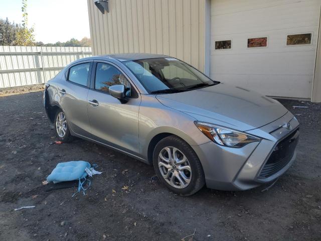 Photo 3 VIN: 3MYDLBZV7GY139501 - TOYOTA SCION IA 