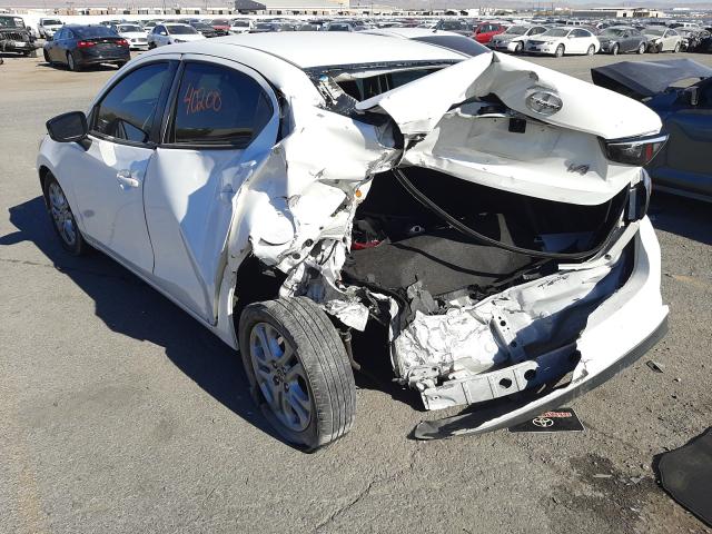 Photo 2 VIN: 3MYDLBZV8GY101114 - TOYOTA SCION IA 