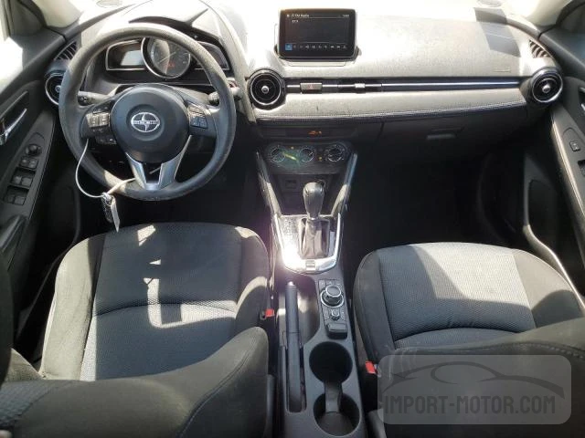 Photo 13 VIN: 3MYDLBZV8GY102599 - SCION IA 