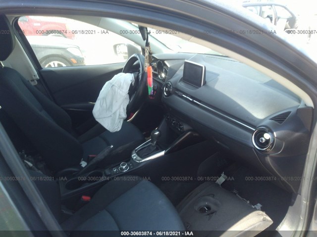 Photo 4 VIN: 3MYDLBZV8GY104711 - SCION IA 