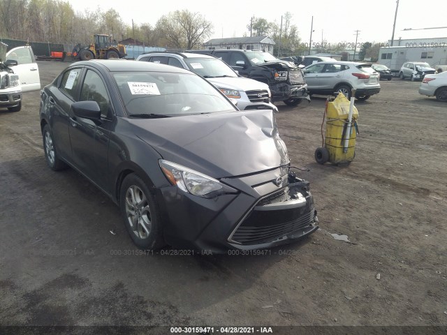 Photo 0 VIN: 3MYDLBZV8GY104921 - SCION IA 