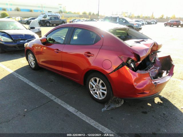 Photo 2 VIN: 3MYDLBZV8GY136963 - SCION IA 