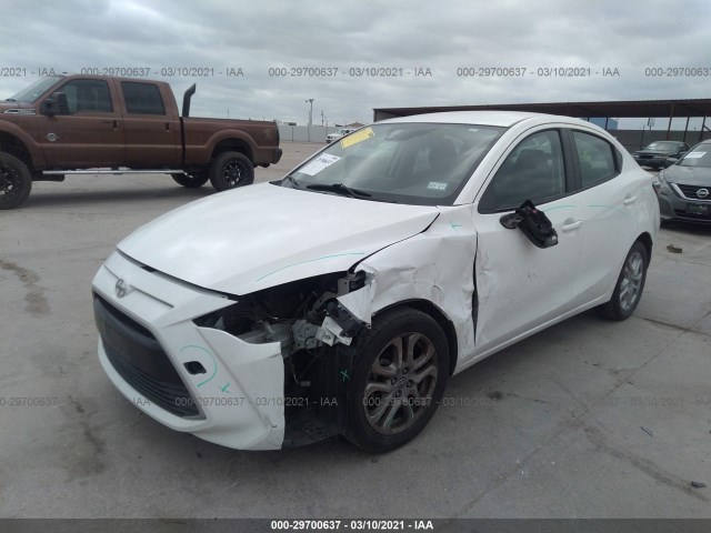 Photo 1 VIN: 3MYDLBZV9GY115944 - SCION IA 