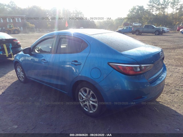 Photo 2 VIN: 3MYDLBZV9GY118780 - SCION IA 